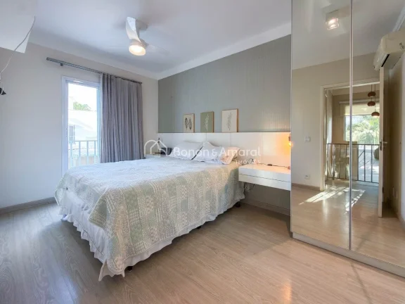 Imagem Casa com excelente padrão de acabamento em condomínio unindo conforto, privacidade e funcionalidad...