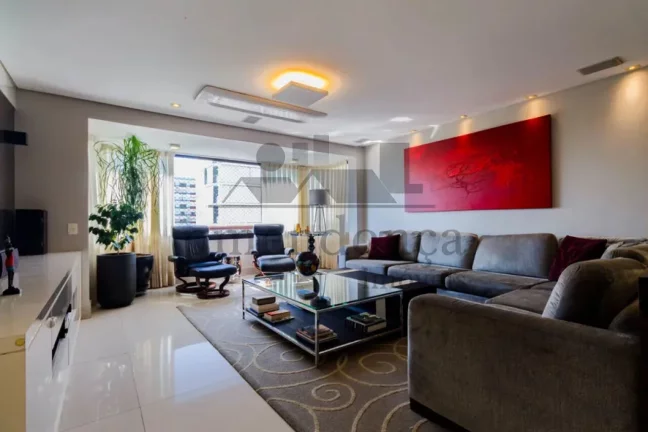 Imagem Apartamento na Rua Bahia com 3 quartos (1 suíte) e 2 vagas, 149mts
