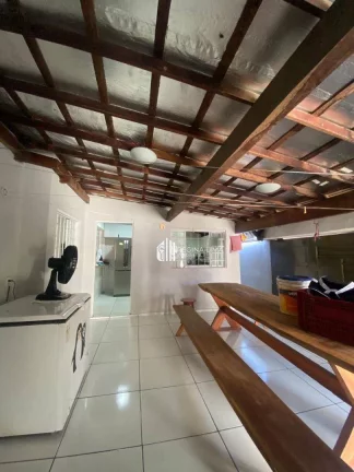 Imagem Casa de esquina com terreno (450m²) 4 dormitórios à venda, por R$ 1.350.000 ,00- São Cristovão- Teresina/PI
