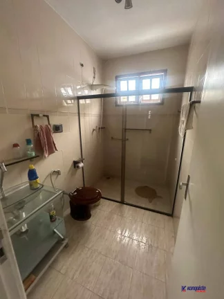 Imagem VENDO CASA 3/4 -SANTA MÔNICA 1