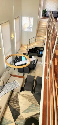 Imagem Linda Casa de Esquina, Toda Mobiliada - Oportunidade Imperdível!