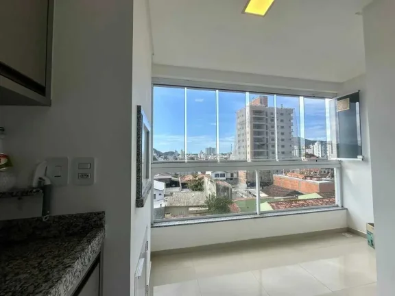Imagem Apartamento com 2 dormitórios sendo 1 suíte 1 vaga, a 300 metros da praia de Gravatá, Navegantes/SC
