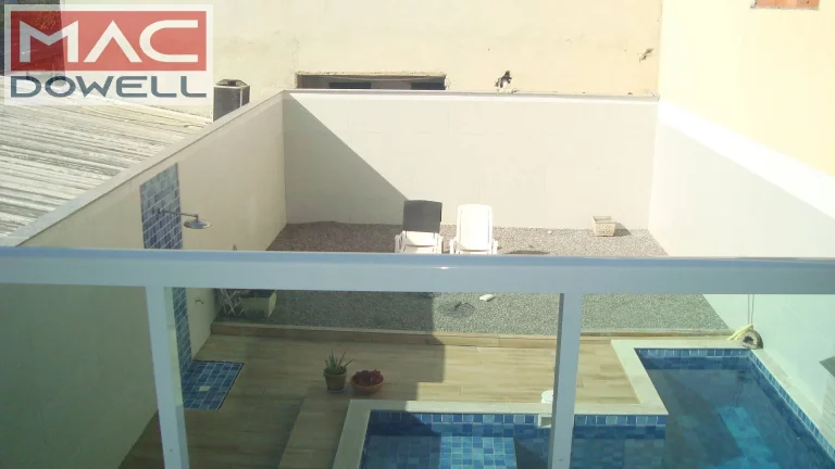 Imagem Casa triplex próximo a praia de Itaipu