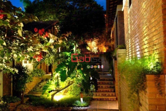 Imagem Casa com 7 dormitórios à venda, 454 m² por R$ 6.500.000 - Pr Ferradura - Armação dos Búzios/RJ