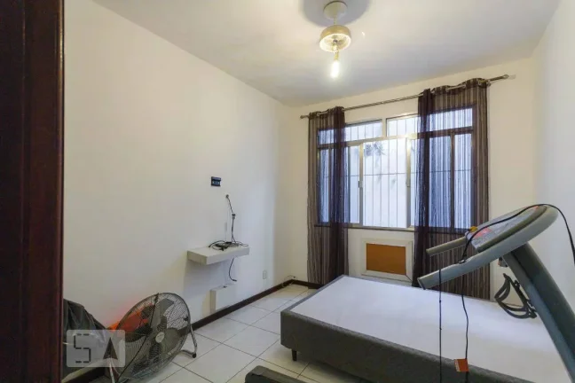 Imagem CASA TRIPLEX EM CONDOMÍNIO TAQUARA ACEITA FINANCIAMENTO BANCÁRIO