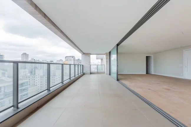 Imagem Venda de apartamento luxuoso em Higienópolis, São Paulo-SP 4 quartos, 4 suítes e 5 vagas 340 m² Edifício Castel Del Monte