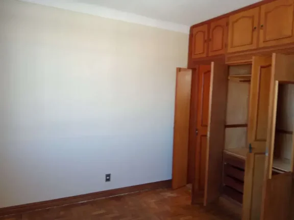 Imagem Apartamento para alugar em Barbacena, Centro, com 4 quartos