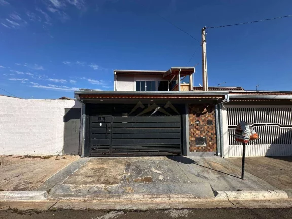 Imagem Sobrado com 5 dormitórios à venda, 210 m² por R$ 650.000,00 - Residencial Donato Flores - Tatuí/SP