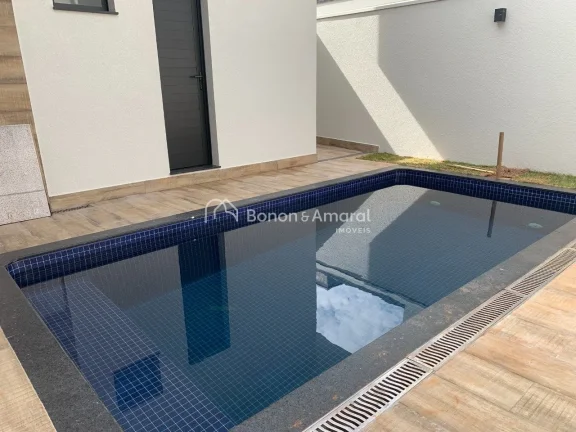Imagem Casa térrea nova à venda com 3 quartos sendo 3 suítes, todas com armários planejados, ar condici...