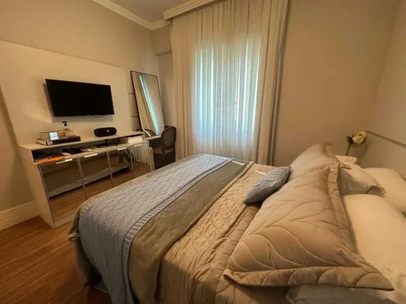 Imagem Apartamento finamente mobiliado com 3 suítes e 2 vagas de garagem no Centro Balneário Camboriú