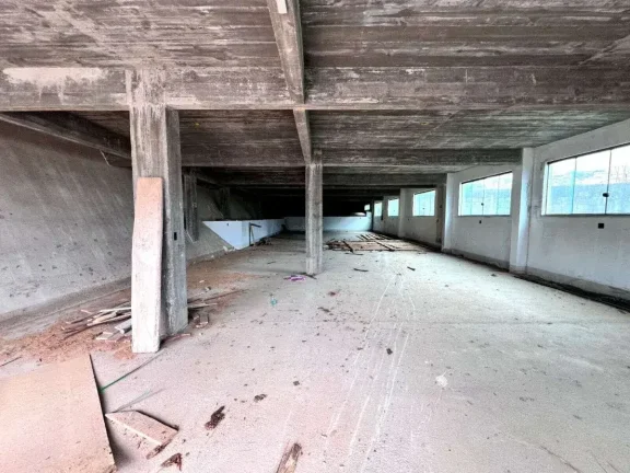 Imagem Loja para alugar em Barbacena, Grogotó, 682m2