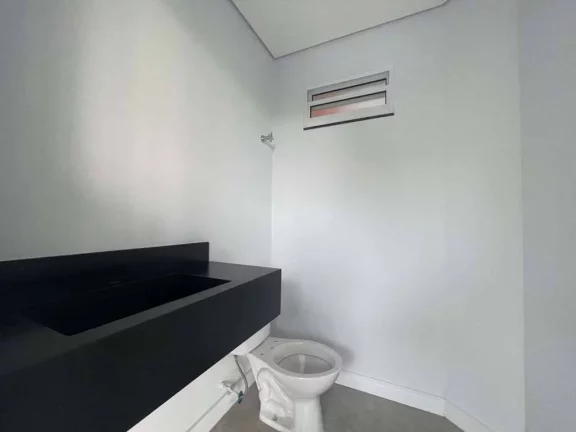 Imagem Chácara dos Lagos - ZERO KM! Moderna, linda, 4 suítes, vista!