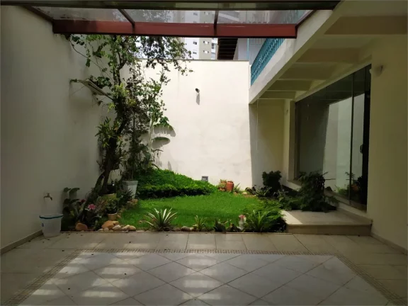 Imagem Casa à venda com 4 quartos, sendo 2 suítes, em Butantã, São Paulo - SP