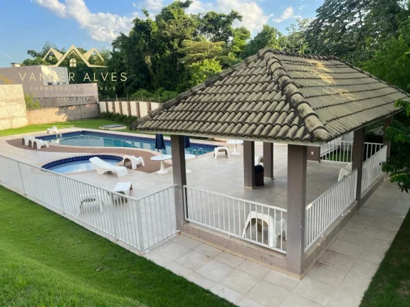 Imagem Casa em Condomínio de Luxo na Vila Shalon em Foz do Iguaçu-PR: 3 quartos, 3 suítes, 3 salas, 4 banheiros, 4 vagas, 230m².