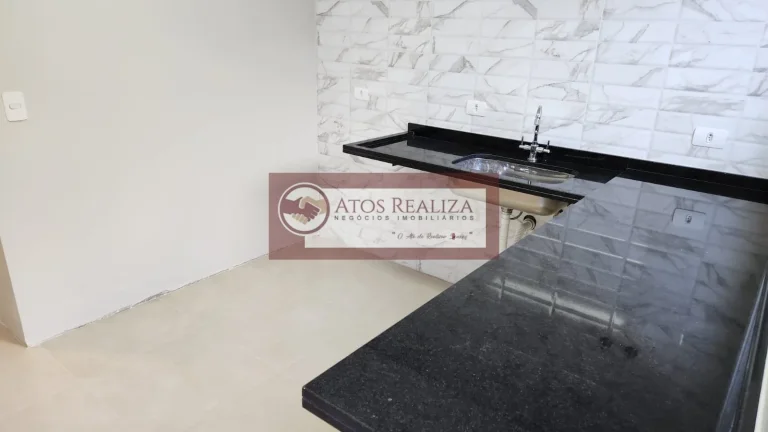 Imagem Sobrado em Vila São Pedro, SP - 110m², 3 dormitórios e 1 suíte por R$ 695.000 - Venda