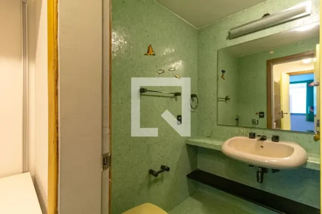 Imagem Casa à venda - Copacabana, 748m2