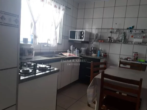 Imagem Casa Assobradada de 4 Cômodos 1 Vaga, perto da avenida Principal No Jardim Zaíra 2, Mauá-SP
