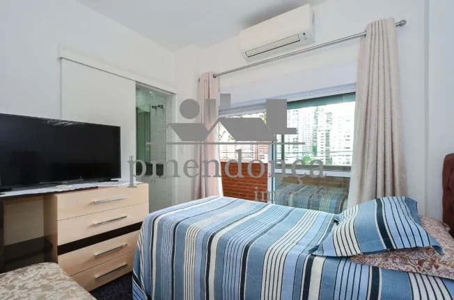 Imagem imóvel excepcional no coração de Perdizes Nobre com 3 suítes e 4 vagas, 230m².