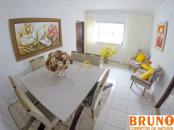 Imagem Excelente oportunidade de adquirir uma casa no bairro Itapebussu, em Guarapari! Localizada em uma á...