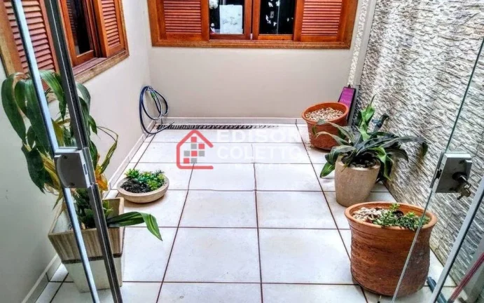 Imagem Linda casa a venda em Jaú, no Jardim Campos Prado II com 4 dormitórios