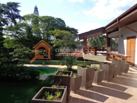 Imagem Casa com 4 Quartos à venda, 840m² - Interlagos