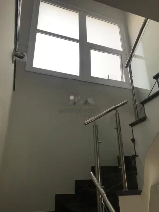 Imagem Apartamento duplex- andar alto - piso superior com 03 suítes, closet, varanda na suíte master e sa...