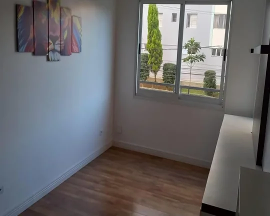 Imagem Apartamento 2 dormitórios - Armários - 1 Vaga - Bairro Jardim Ester Yolanda