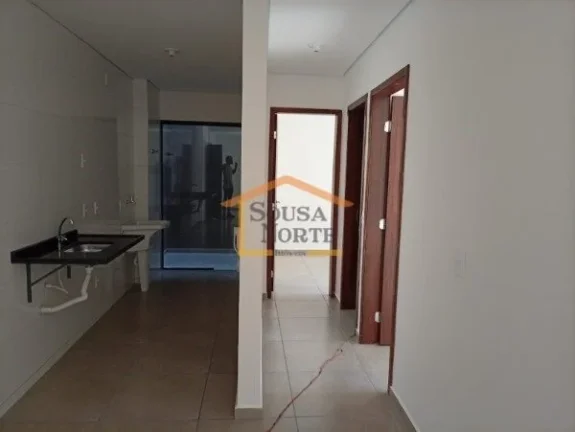 Imagem Apartamento com 42,28m², 2 dormitórios, banheiro, sala com varanda, cozinha e área de serviço. O...