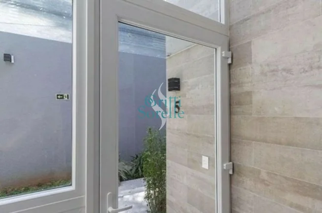 Imagem Casa em Condomínio à Venda em Jardim Cordeiro - São Paulo/SP.