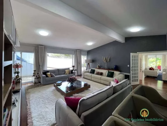 Imagem CASA TÉRREA, IMPECÁVEL! Gourmet, piscina, sauna!