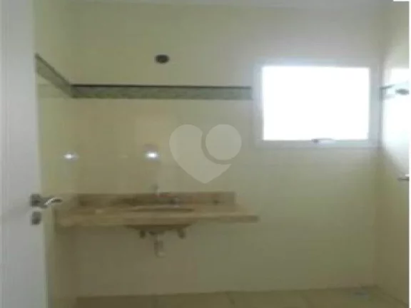 Imagem Casa à venda com 4 quartos, sendo 4 suítes, em Chácara Remanso (caucaia do Alto), Cotia - SP