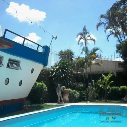 Imagem Casa à venda na Vila Leopoldina São Paulo SP com 3 dormitórios, 1 suíte, 7 vagas de garagem e 427,95m².