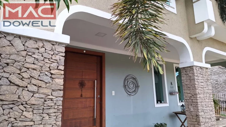 Imagem Casa de alto padrão duplex de 204 m² / 3 quartos - VENDA - Meier - RJ