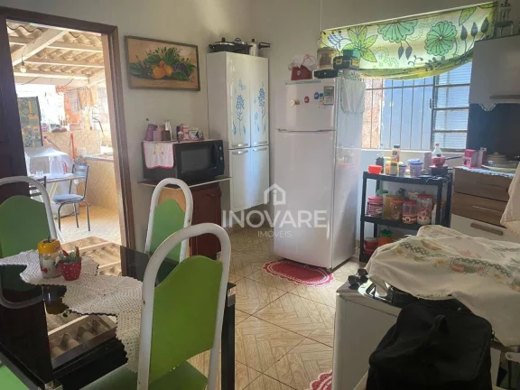 Imagem Casa com 3 dormitórios à venda, 140 m² por R$ 350.000,00 - Setor Bela Vista - Itumbiara/GO