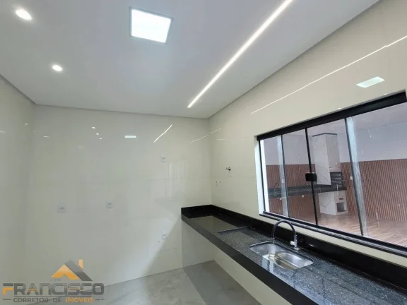 Imagem LINDA CASA À VENDA NO SETOR VERA CRUZ EM APARECIDA
