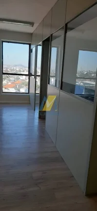 Imagem Sala comercial ampla no coração do Parque das Nações.