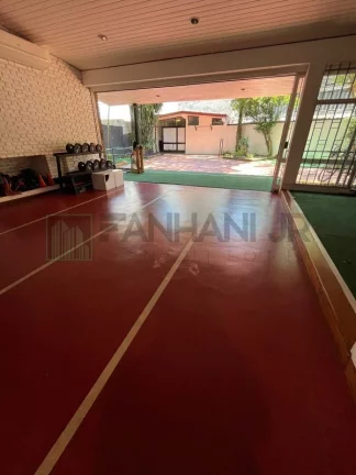 Imagem Casa comercial à venda em São Paulo-SP, no Jardim Guedala: 4 salas, 5 banheiros, 8 vagas, 402m². Aproveite!