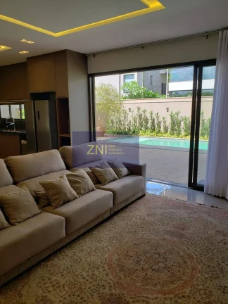 Imagem Casa Espetacular à Venda no Residencial Alto do Castelo I R 1404