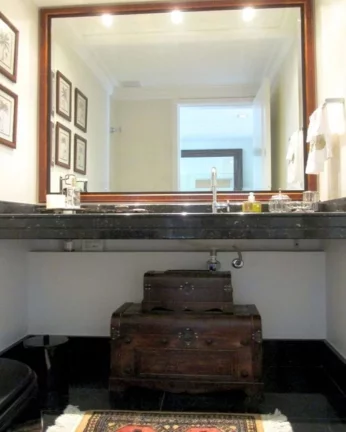 Imagem Apartamento com living para 03 ambientes, lareira, terraço com espaço gourmet, lavabo, sala com ho...