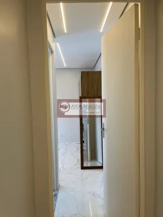 Imagem Alugo Grande oportunidade na vila Andrade, região do Morumbi, Apartamento de 58m², com 2 suítes, lavabo, Sacada, Sala, cozinha com armários, 2 Vargas fixas e cobertas, fazer completo, com mercadinho no condomínio que incluí água e gás, valor R$ 2.100 + co