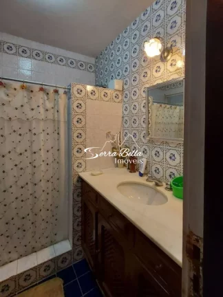Imagem Casa com 3 dormitórios à venda, 174 m² por R$ 1.300.000,00 - Albuquerque - Teresópolis/RJ