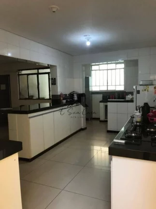 Imagem Casa comercial no bairro Santa Maria