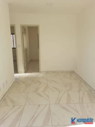 Imagem VENDO CASA 2/4 REFORMADA CONDOMÍNIO JARDIM EUROPA