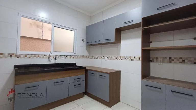 Imagem Sobrado com 2 dormitórios à venda, 58 m² por R$ 320.000,00 - Maracanã - Praia Grande/SP
