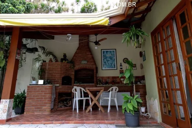 Imagem Casa para Venda em Atibaia, Vila Petropolis, 3 dormitórios, 3 suítes, 4 banheiros, 3 vagas