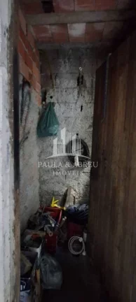 Imagem Sobrado com Salão comercial 5 X 25 mts, 2 Quartos sendo 1 Suíte, 1 Casa em Cima falta acabamento no Jardim Zaíra 4, Mauá-SP