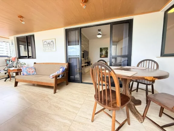 Imagem Apartamento 3 quartos frente mar na Orla da Praia de Itaparica Vila Velha /ES