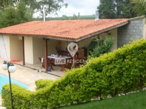 Imagem Chácara à Venda em Itatiba no Recanto dos Pássaros com 1900m² de Terreno