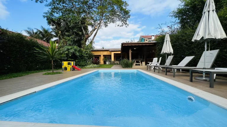 Imagem Casa à venda São Lourenço com excelente lazer e paisagismo.