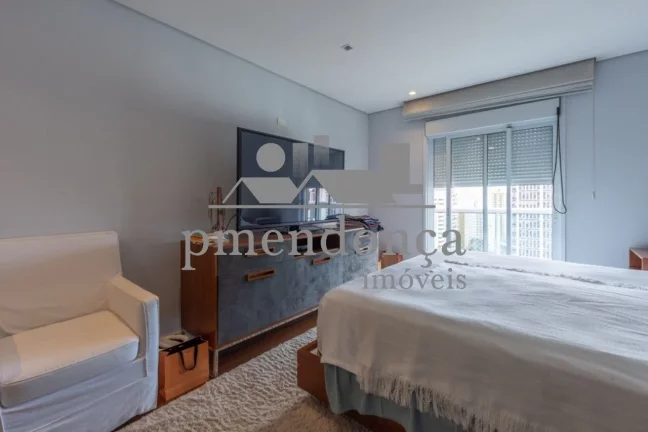 Imagem Apartamento em Perdizes com 4 quartos (4 suítes) e 5 vagas, 267m²